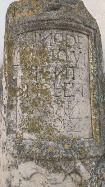 Escritura de una cripta de la Iglesia de San Sebastián