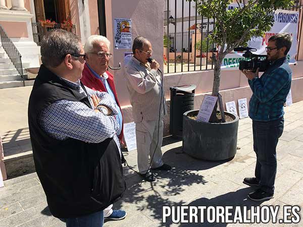 Representantes de la Plataforma de Jubilados y Pensionistas de Puerto Real.