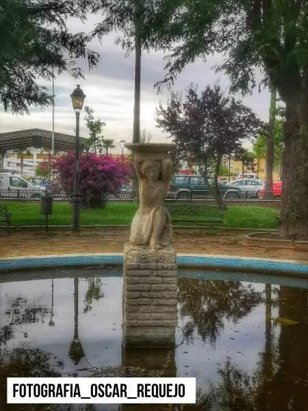 Fuente del Parque de El Porvenir. Foto: Óscar Requejo.